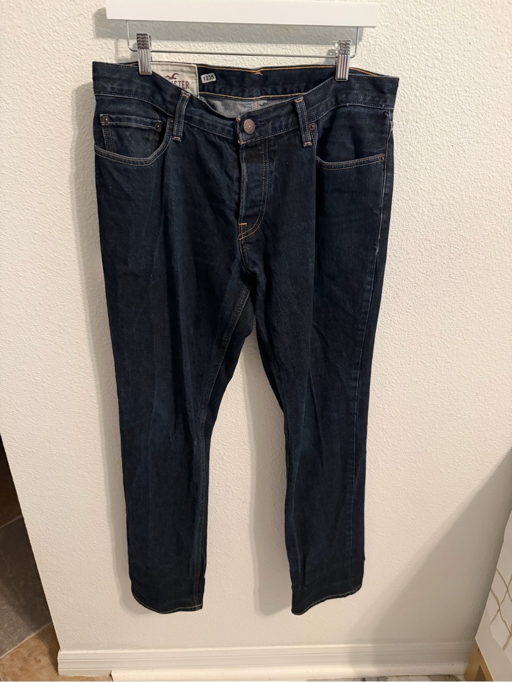 Hollister Men's Dark Indigo Slim Straight Jeans